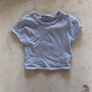 Blue crop-top from Zara!🦋🐬💙🤍🥥💍